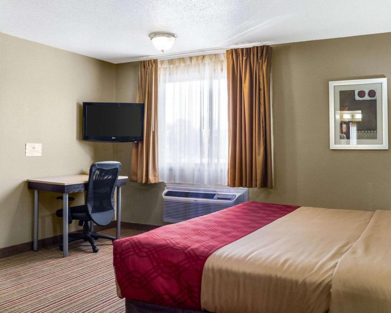 Econo Lodge Grand Forks Eksteriør bilde