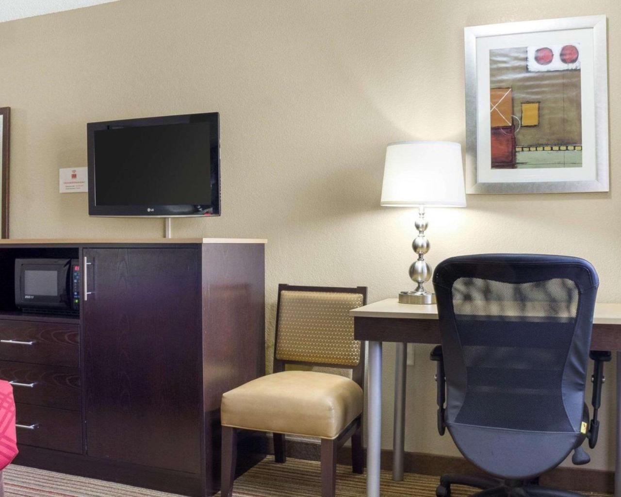 Econo Lodge Grand Forks Eksteriør bilde